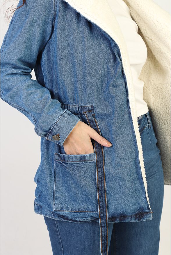 parka-jeans